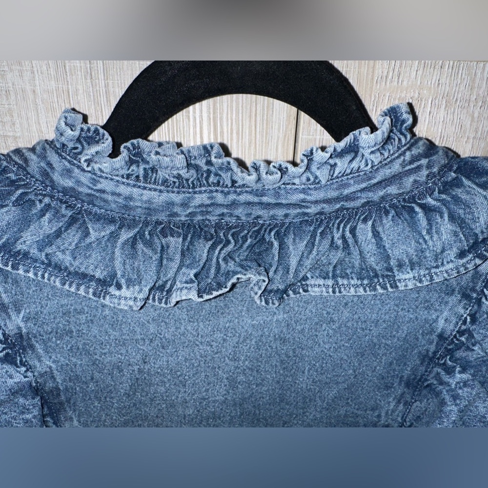 River Island Denim Ruffle Button Up Shirt NWT Small - Picture 7 of 9